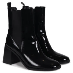 TREASURE -Heel Vibe Shop 3N4A0076