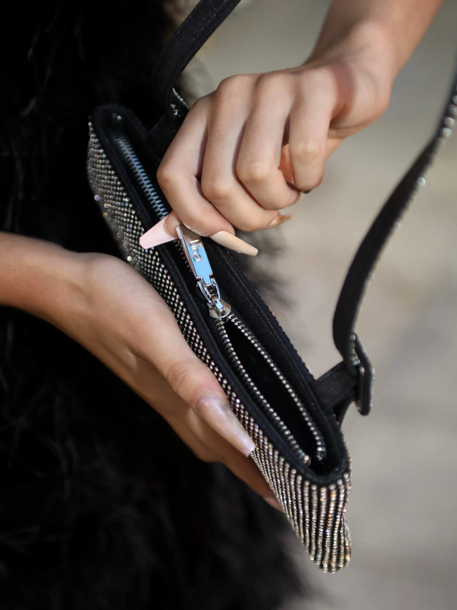 FANTASY 4 FANTASY - Image 3