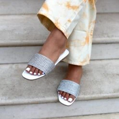 SUNSHINE -Heel Vibe Shop 3N4A8365sq