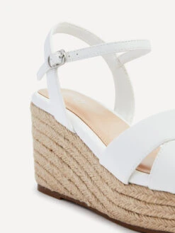 DESERT -Heel Vibe Shop DesertWFWhite 5