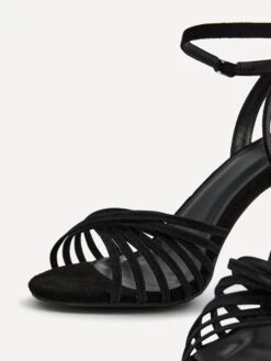 FLEUR -Heel Vibe Shop FLEURBLACKGLITTER 4