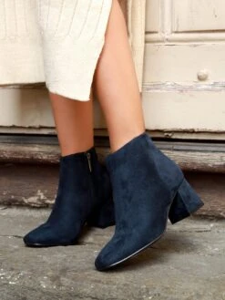 VERSE -Heel Vibe Shop IMG 6654ln