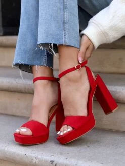 GLORIA -Heel Vibe Shop IMG 7120ln