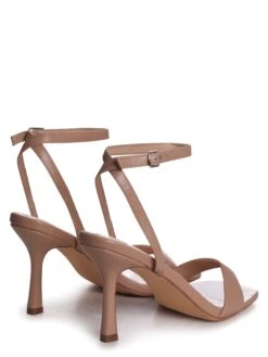 HANNAH -Heel Vibe Shop IMG 7351 1f0bdf3f 6c93 4978 b47c 4eab6ffa1196