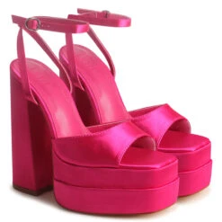 LUSHIOUS -Heel Vibe Shop IMG 8191 849097f1 d3b8 4e8b bda8 d2a514d30c9b