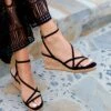 AMINAH -Heel Vibe Shop IMG 8360 6d5190ad 8e5e 449a b69e c384c18e22eb