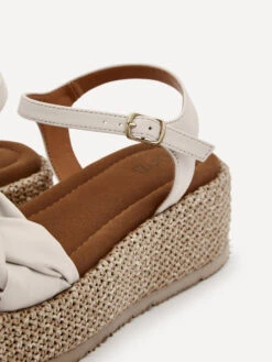 TWIST -Heel Vibe Shop TWISTIVORY 6